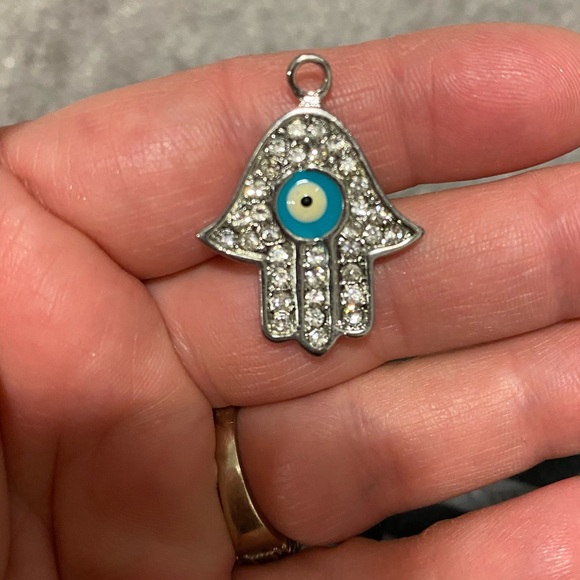 5 pcs hamsa 🧿 hand charms - Picture 3 of 4